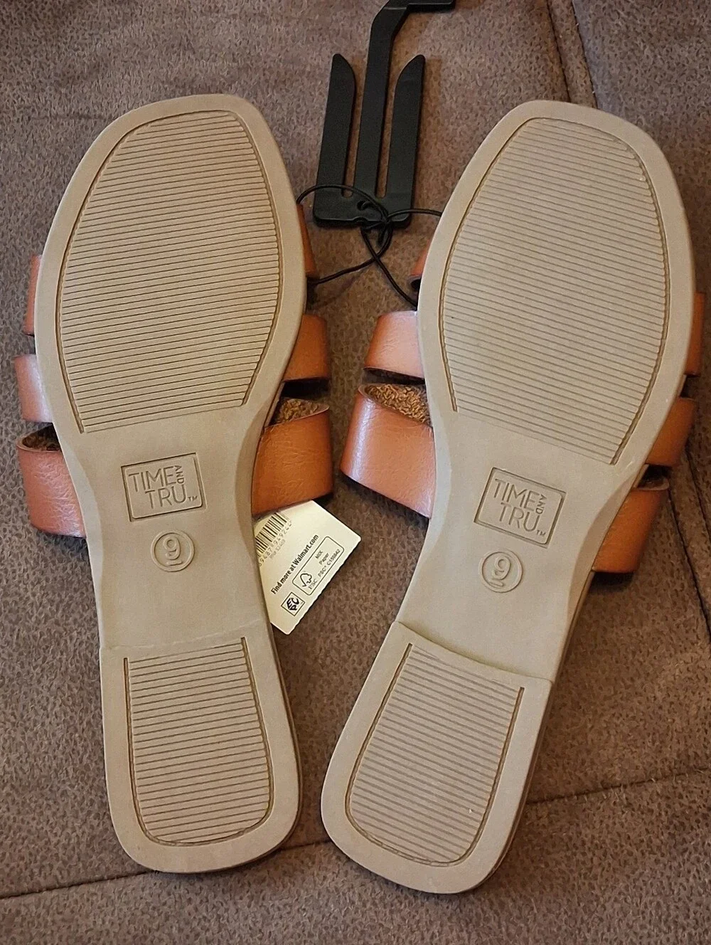 Time and Tru Embellished Slide Sandals with Decorative Buckle Cognac Size 9